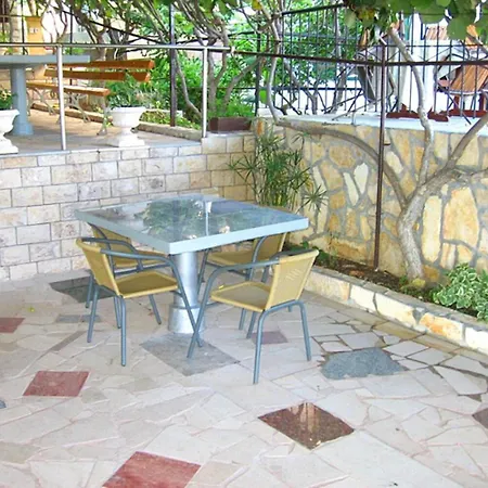 Apartment Rose - 30 M From The *